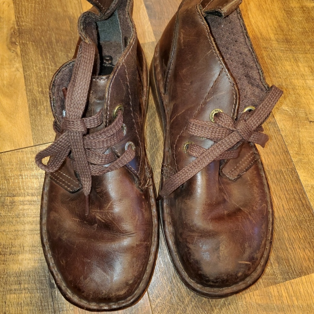 Men's Size 8 Dr. Martens Chukka Boots